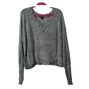 Torrid Gray/Black Crop Sweater Size 3X